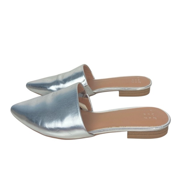 A NEW DAY Silver Slip-on Mules Slides - Size 6 - Picture 5 of 9